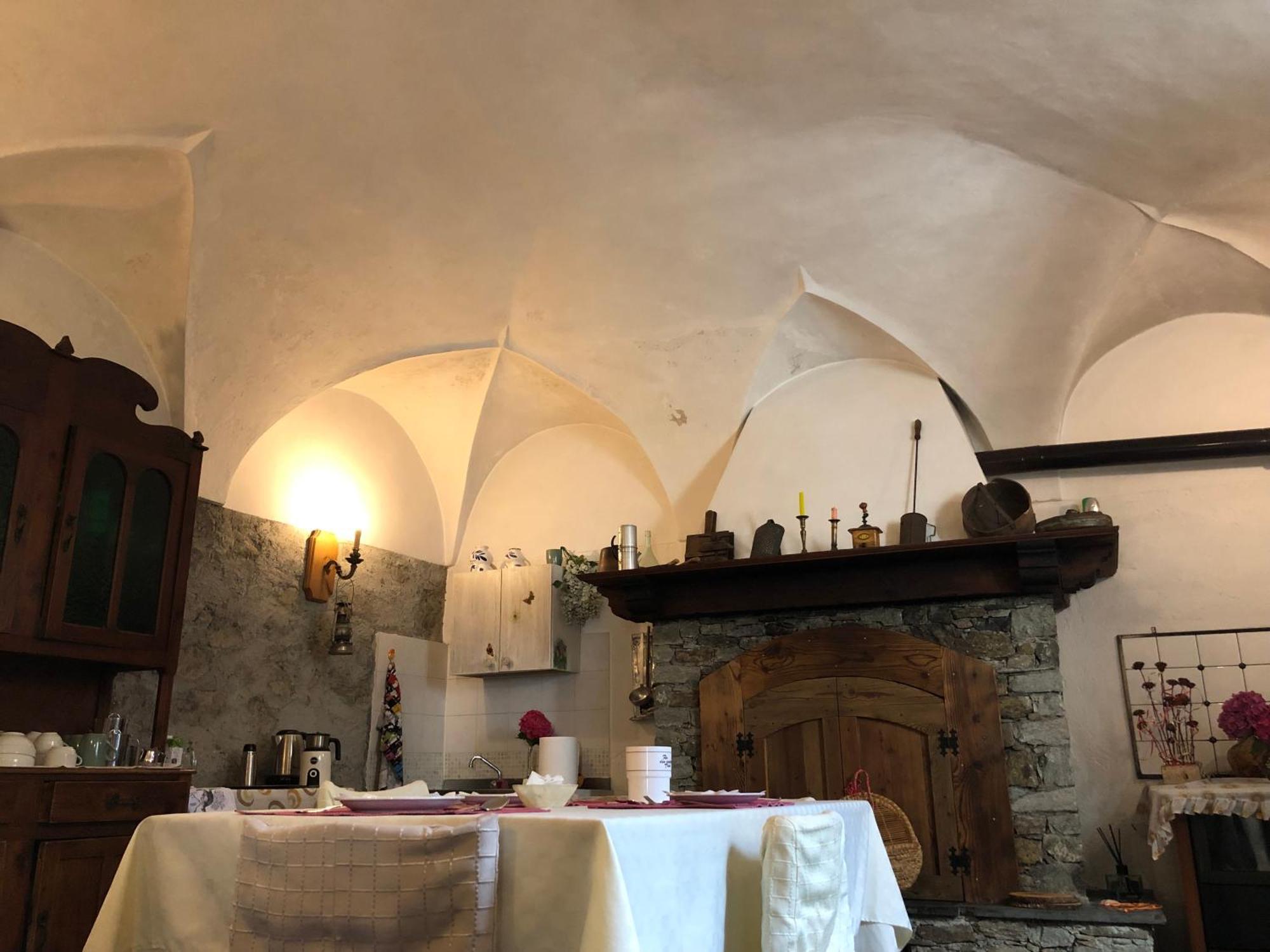 B&B Casa Taralin Тельо Екстериор снимка