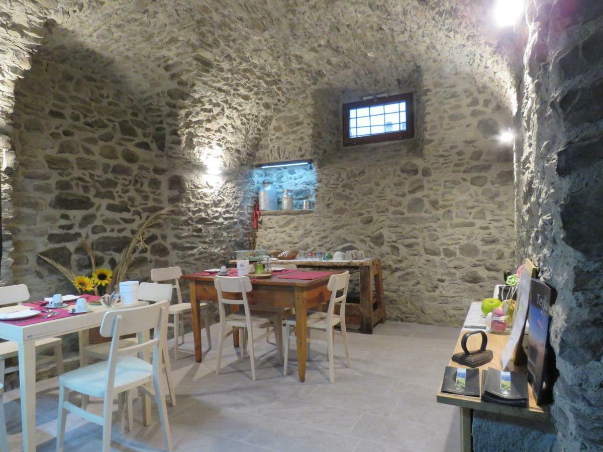 B&B Casa Taralin Тельо Екстериор снимка